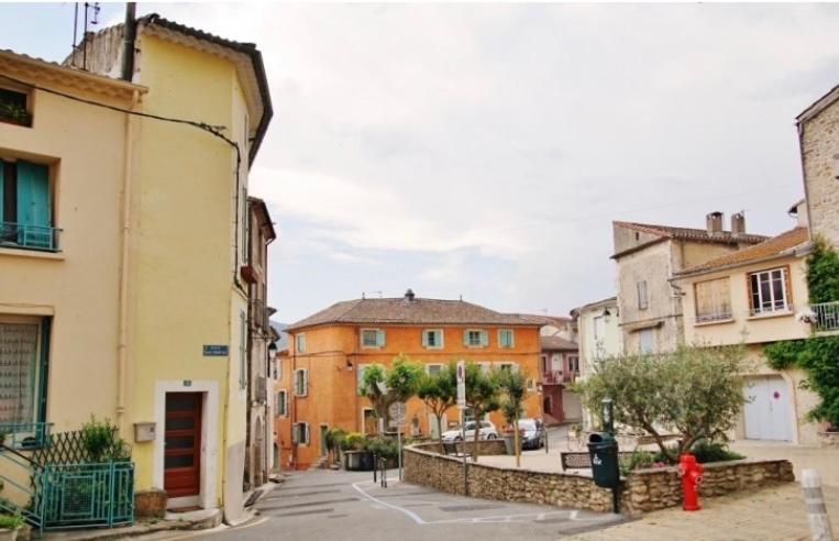 F1 Spacieux Herepian Exterior photo
